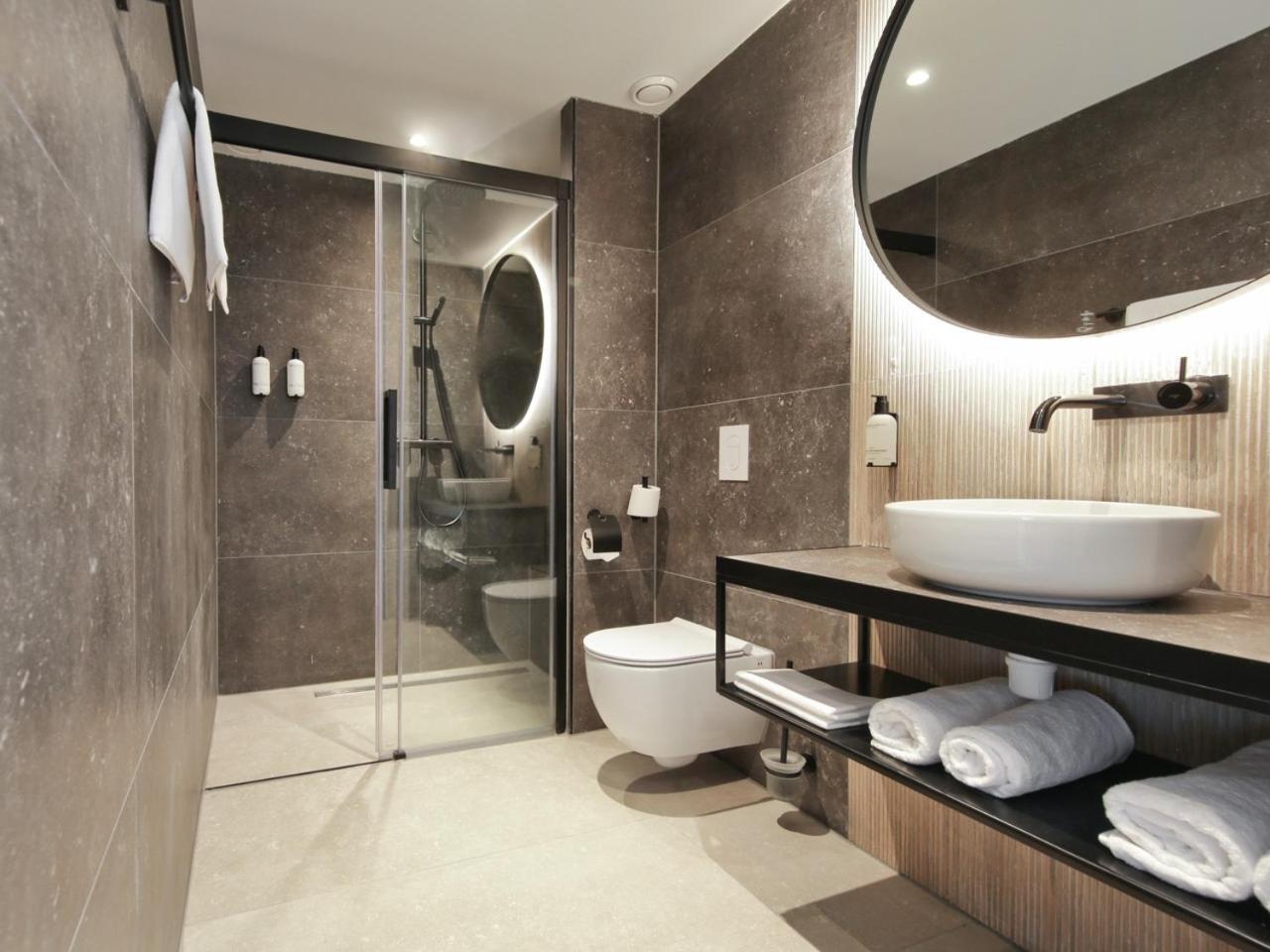 Boutique Hans - Amsterdam Schiphol Airport 3*